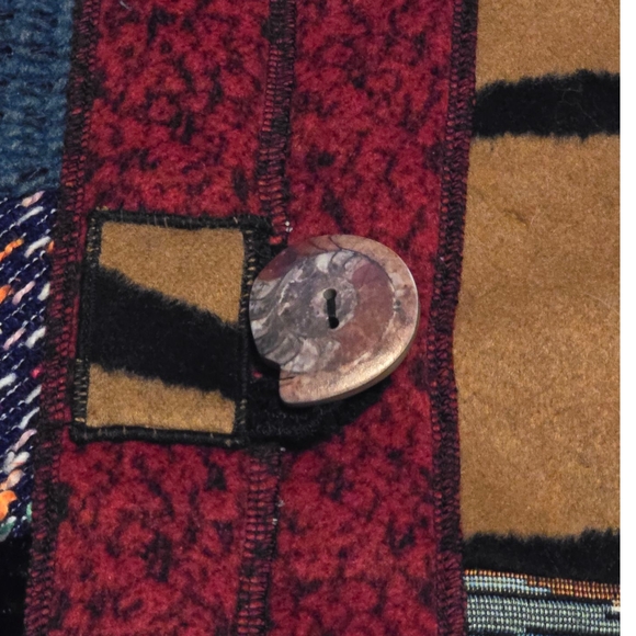 Ali Miles Red and Black Textured Coat - Picture 4 of 7